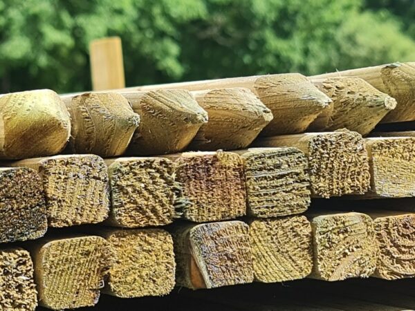 Tuteur bois 28x28 mm en 1,80 m – Image 1