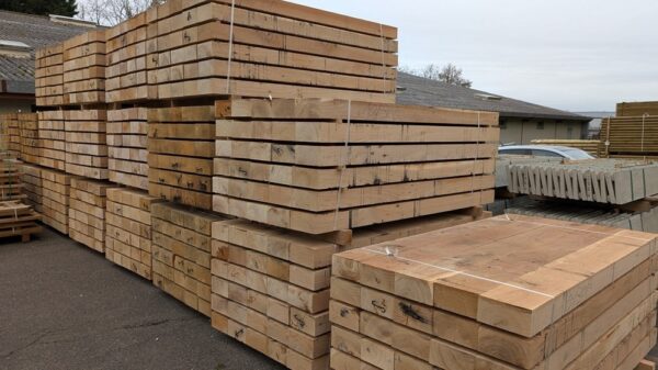 Traverse paysagère en chêne 100x200 mm