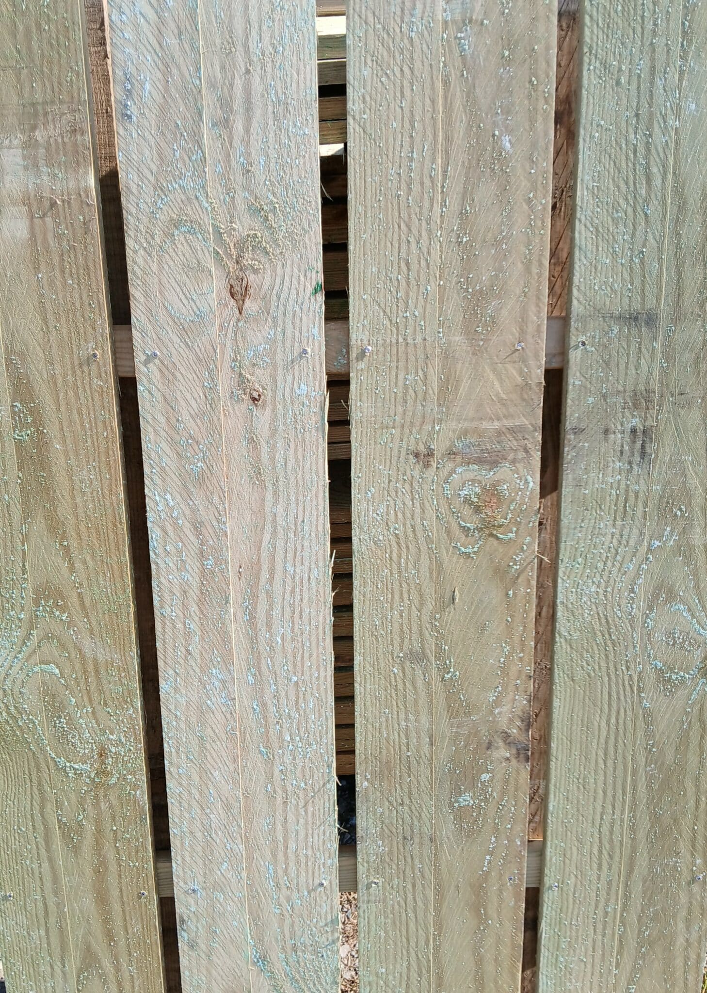 Bardage agricole 18x150 mm classe 3 autoclave en 3m vert – Image 1