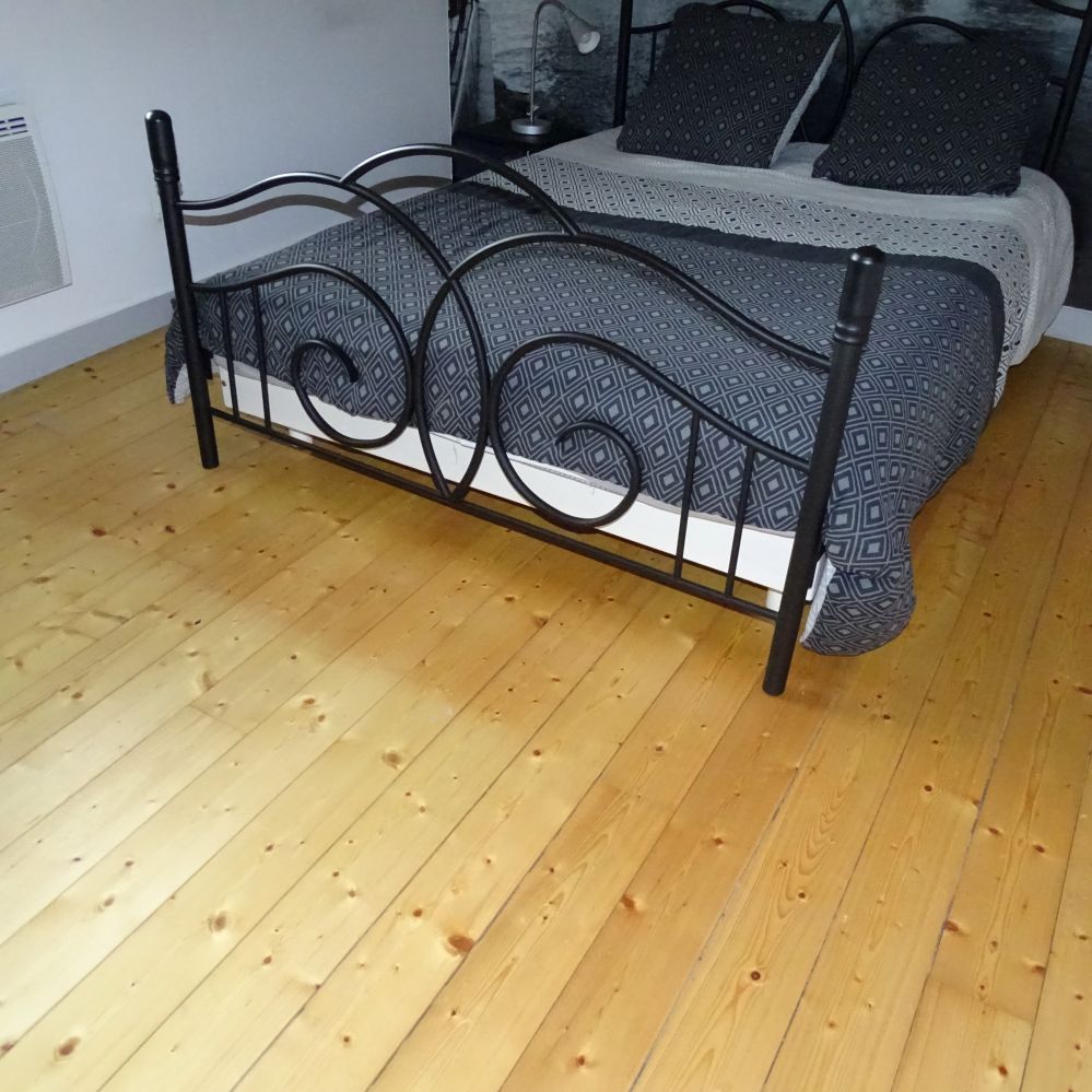 Plancher Sapin massif 21x140 mm